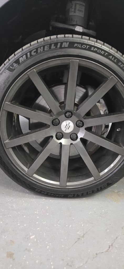 Used 2015 Land Rover Range Rover Supercharged AWD/4WD image 14