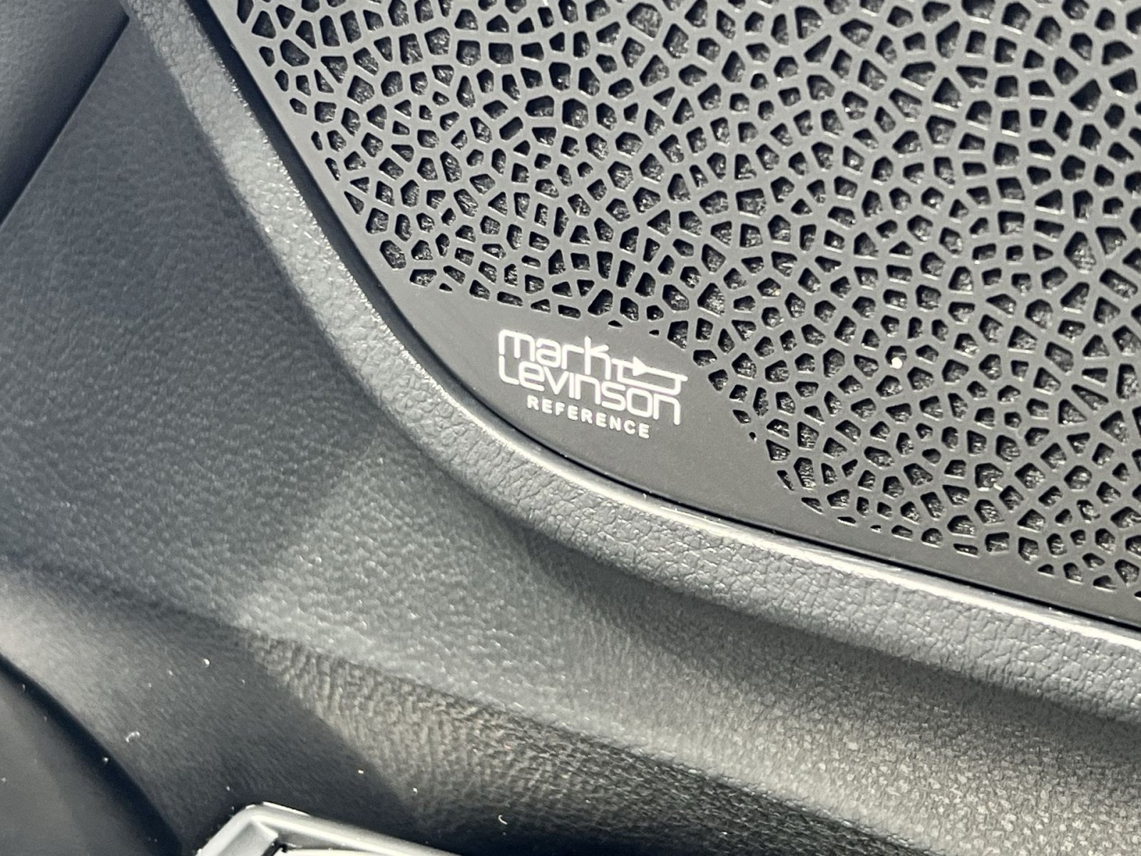 Used 2025 Lexus LX 700h F Sport AWD/4WD image 44