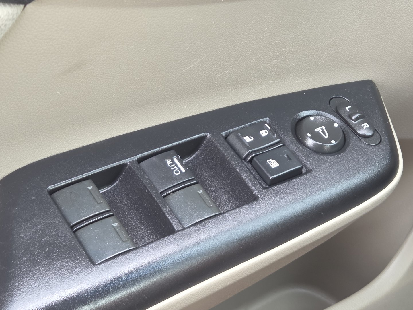 Used 2013 Honda Civic LX image 22