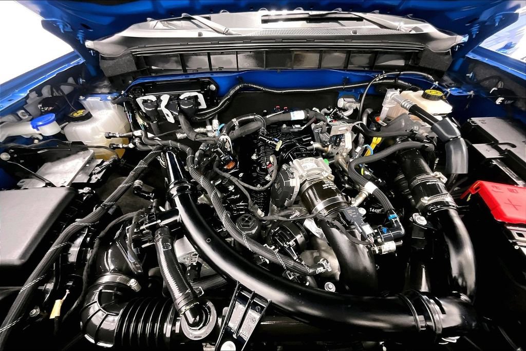 Used 2024 Ford Bronco Outer Banks AWD/4WD image 9