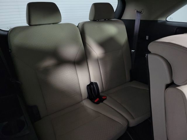 Used 2020 Kia Sorento LX image 16