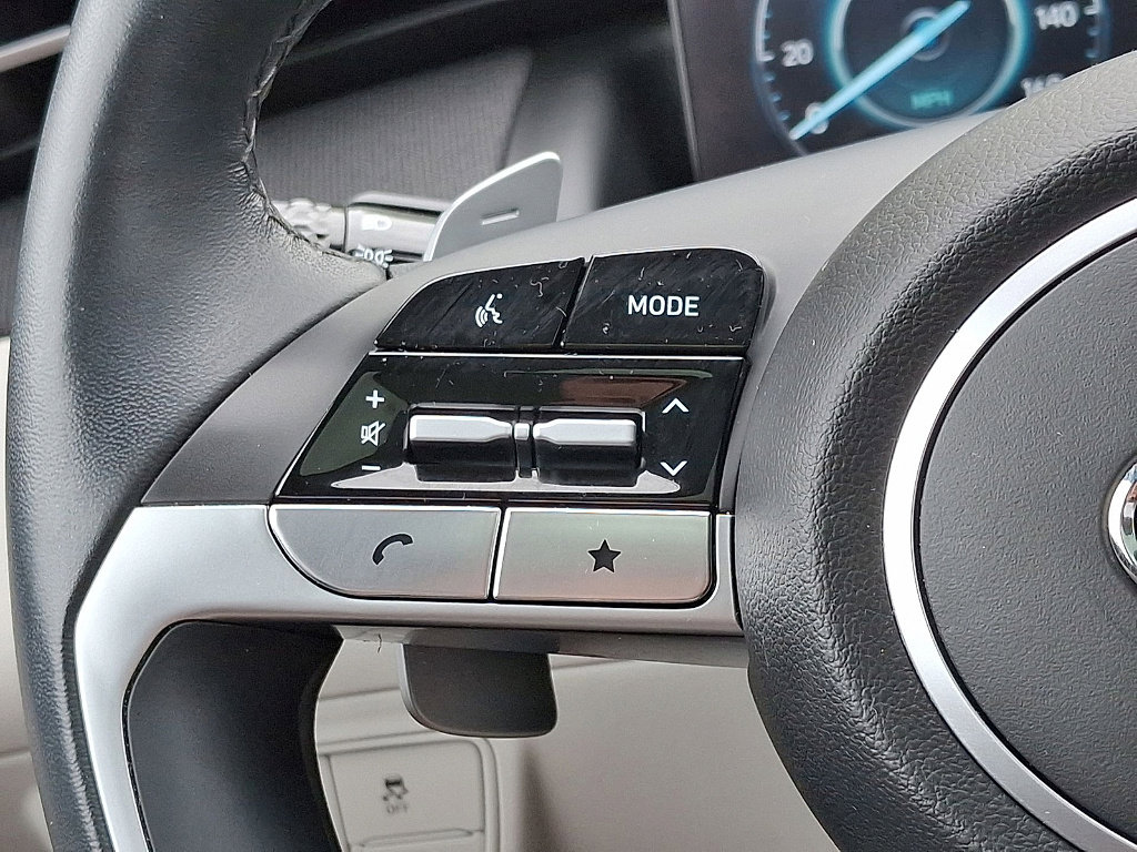 Used 2024 Hyundai Tucson Limited image 17