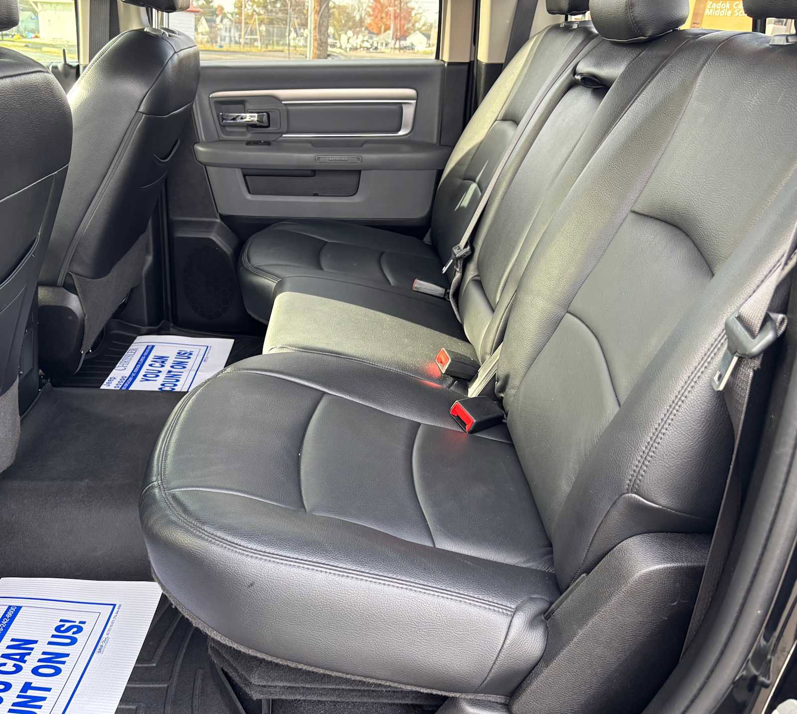 Used 2020 RAM 1500 Classic SLT w/ Luxury Group image 15