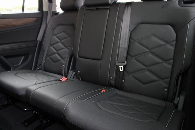 New 2026 Volkswagen Atlas SE image 8