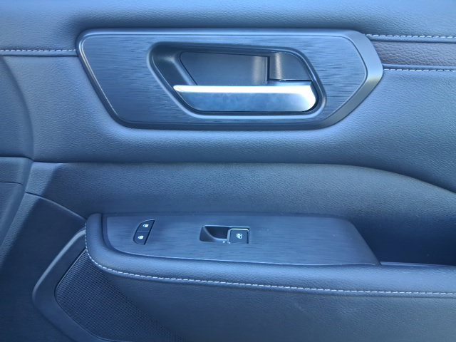 Certified 2026 Nissan Armada SL w/ Captain's Chari Seat Package RWD image 21