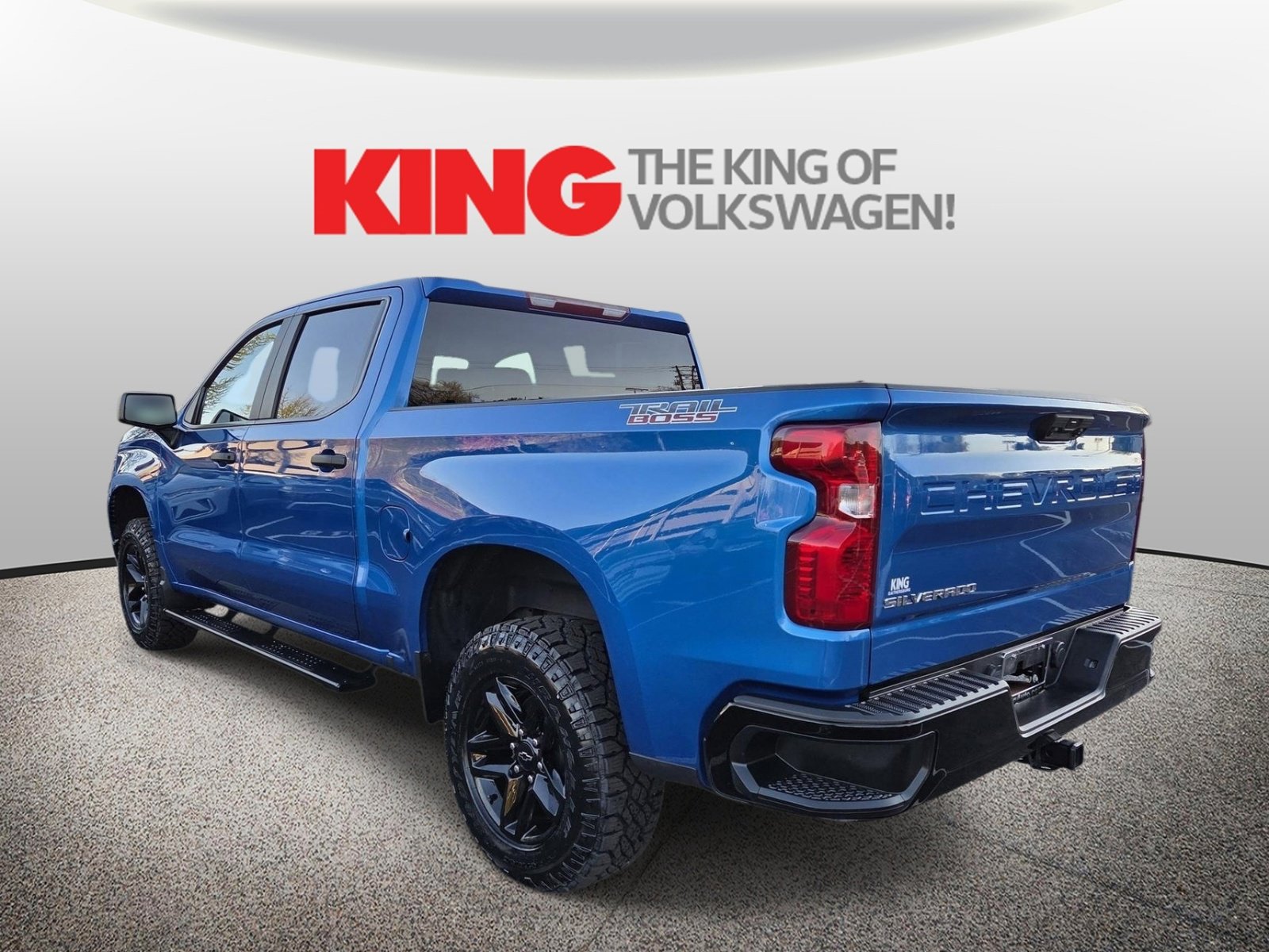Used 2022 Chevrolet Silverado 1500 Custom Trail Boss AWD/4WD image 6