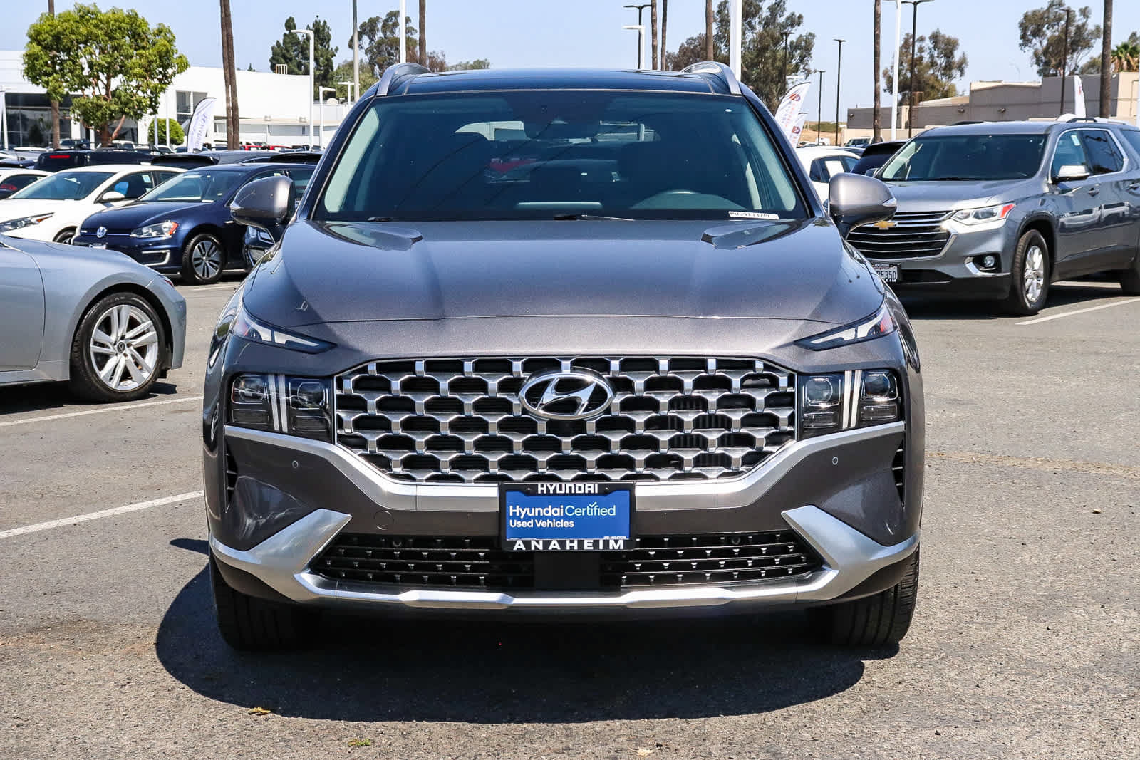 Used 2023 Hyundai Santa Fe Limited AWD/4WD image 2