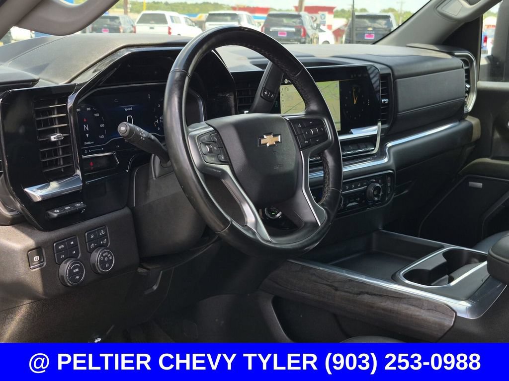 Used 2025 Chevrolet Silverado 2500 LTZ w/ Z71 Chrome Sport Edition AWD/4WD image 36