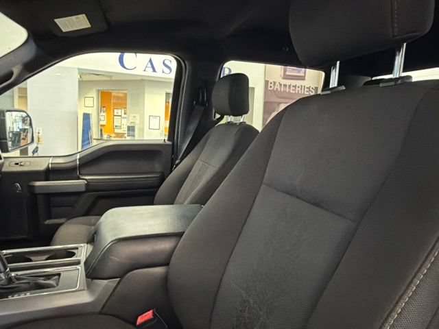 Used 2018 Ford F150 XLT w/ Equipment Group 302A Luxury AWD/4WD image 13