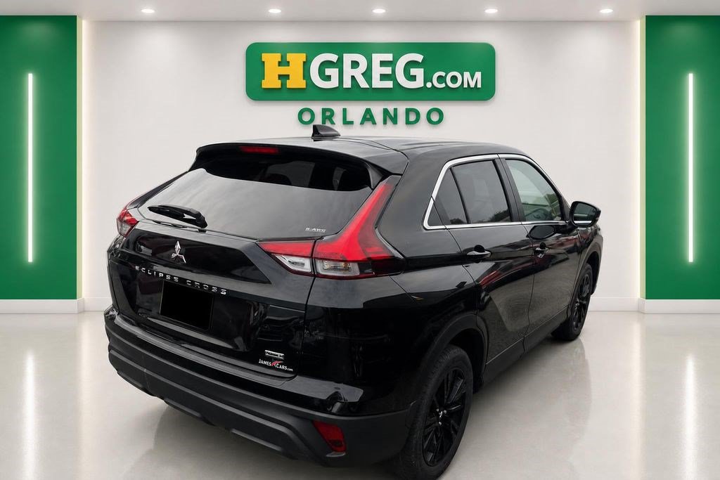 Used 2023 Mitsubishi Eclipse Cross LE AWD/4WD image 4