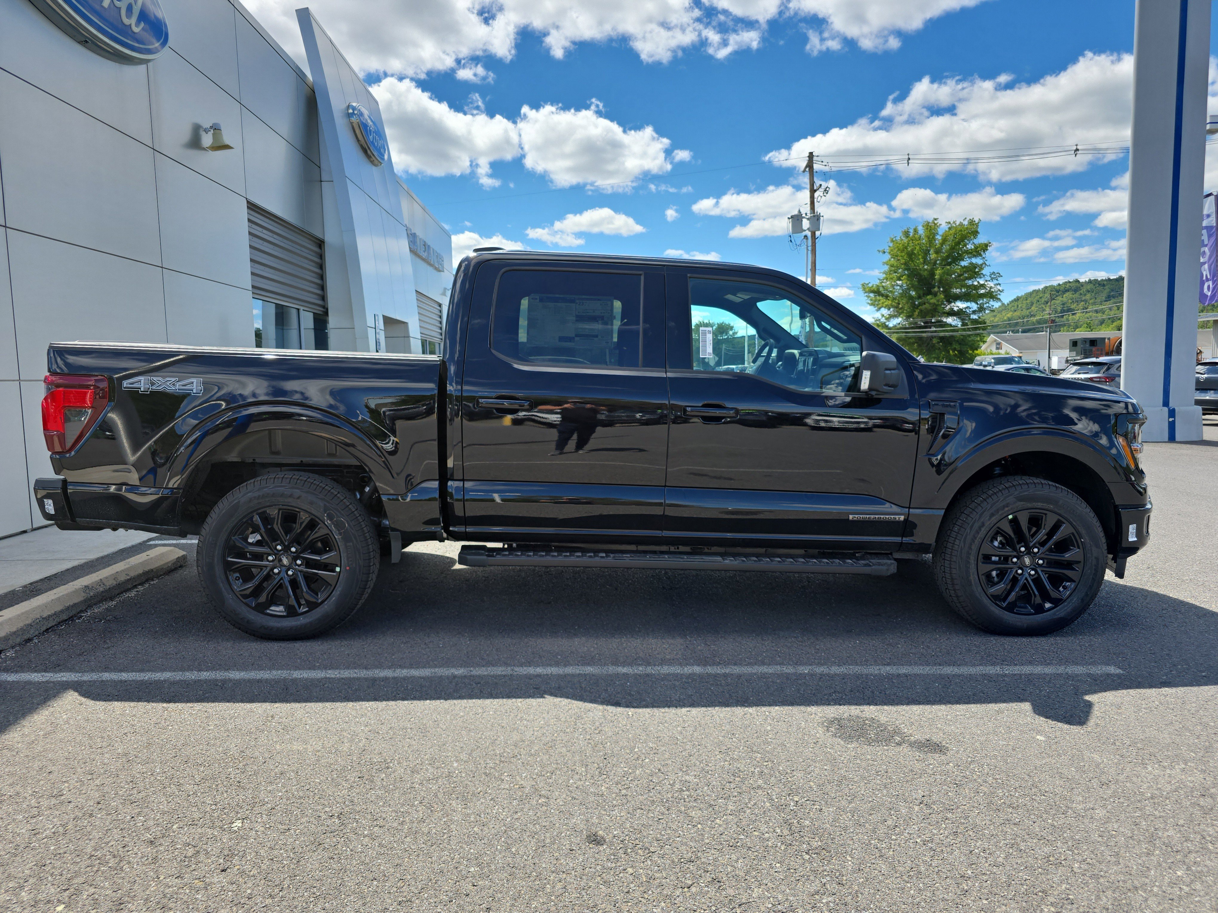 New 2025 Ford F150 XLT image 2