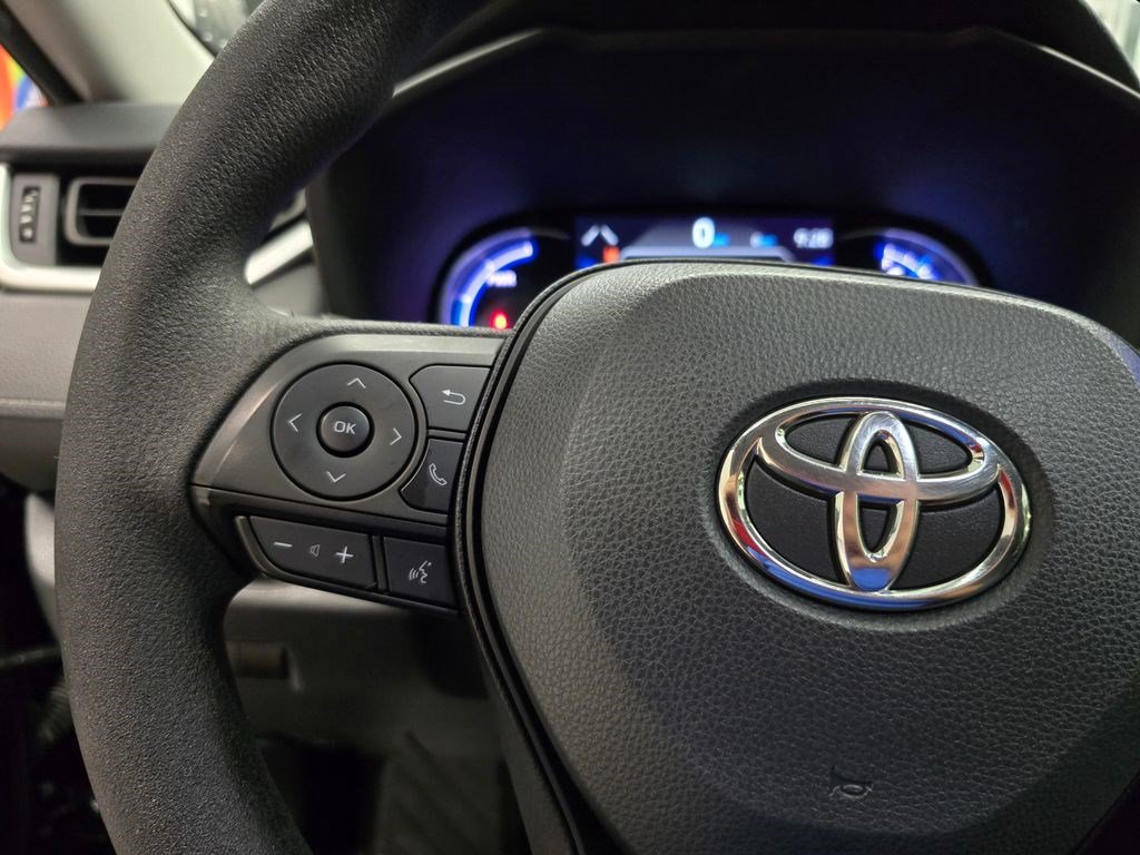 Used 2024 Toyota RAV4 AWD Hybrid image 18