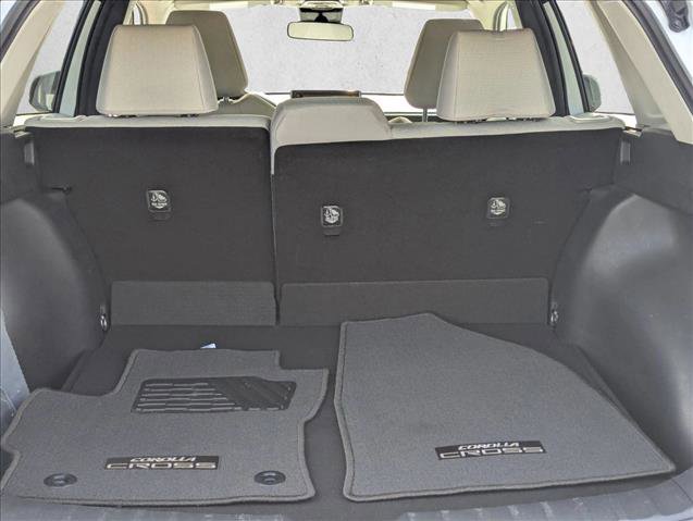 Used 2022 Toyota Corolla Cross LE image 6