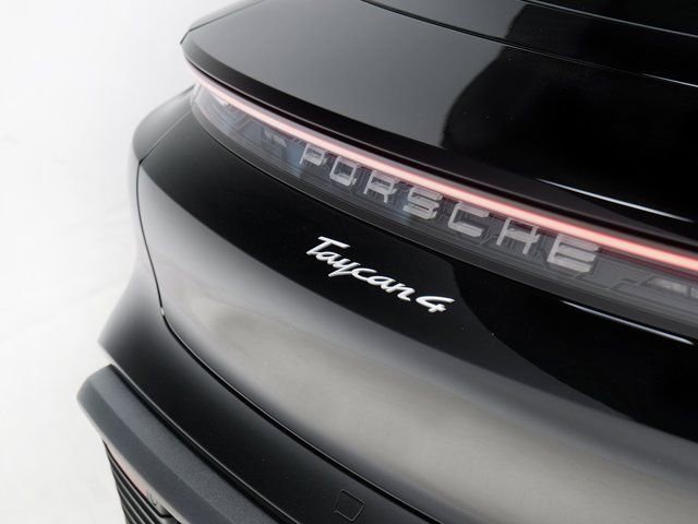 Used 2025 Porsche Taycan AWD/4WD image 29