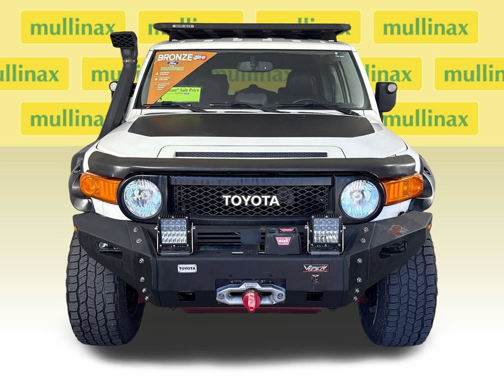 Used 2014 Toyota FJ Cruiser 4WD w/ Upgrade Package image 15