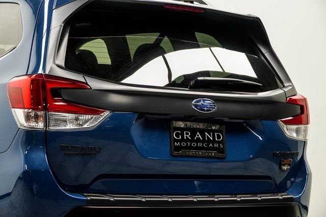 Used 2025 Subaru Forester Wilderness w/ Wilderness Package image 11