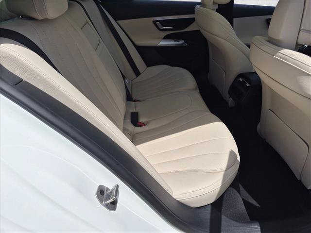 Used 2026 Mercedes-Benz E 350 4MATIC Sedan image 18