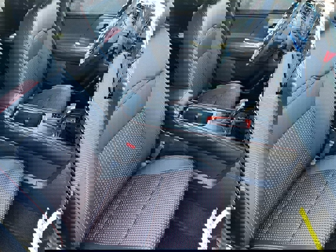 New 2025 Nissan Kicks SR image 13