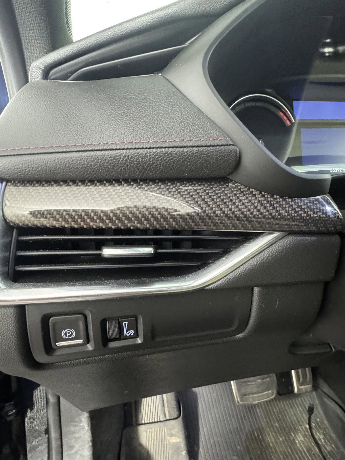 Used 2021 Cadillac XT4 Sport AWD/4WD image 12