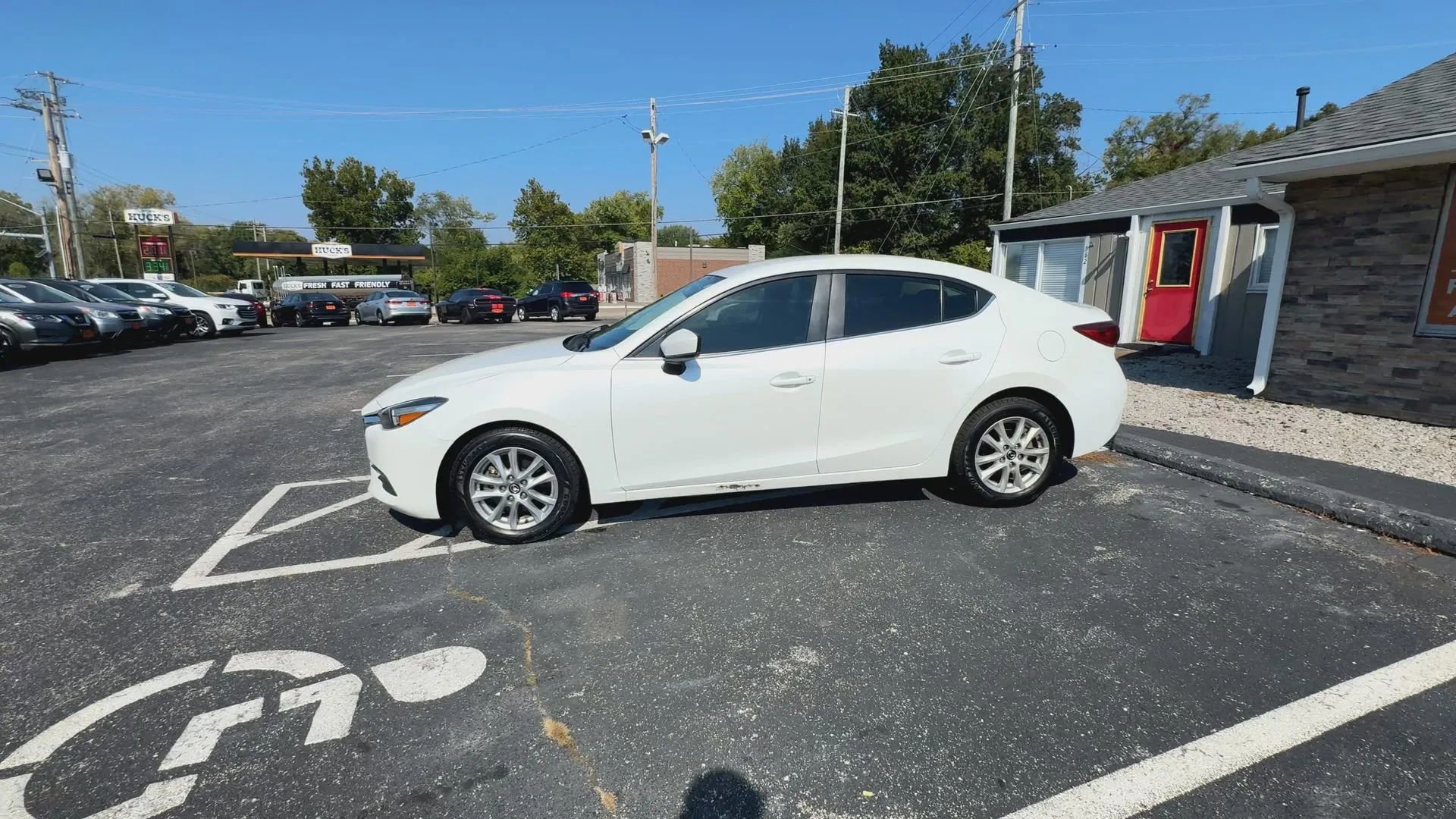 Used 2017 MAZDA MAZDA3 Sport w/ Preferred Equipment Package image 6