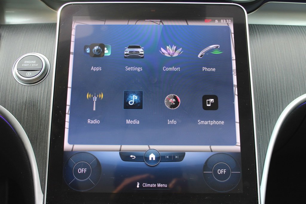 Used 2023 Mercedes-Benz C 300 Sedan image 22