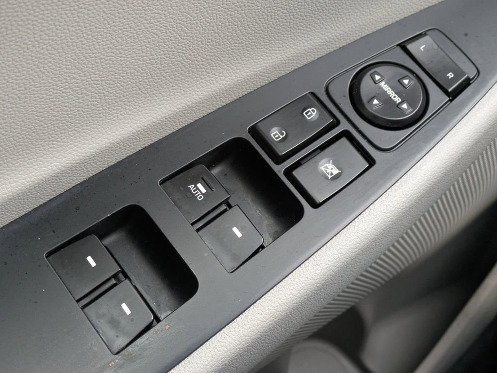 Used 2020 Hyundai Tucson Value image 21