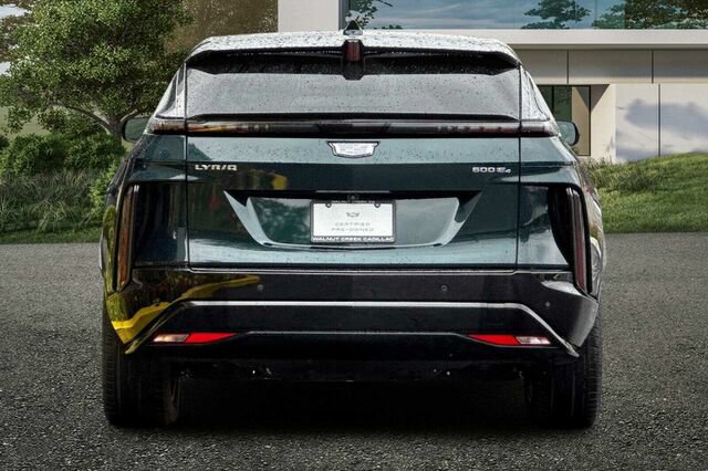 Certified 2024 Cadillac Lyriq Sport w/ LPO, Floor Liner Package AWD/4WD image 5