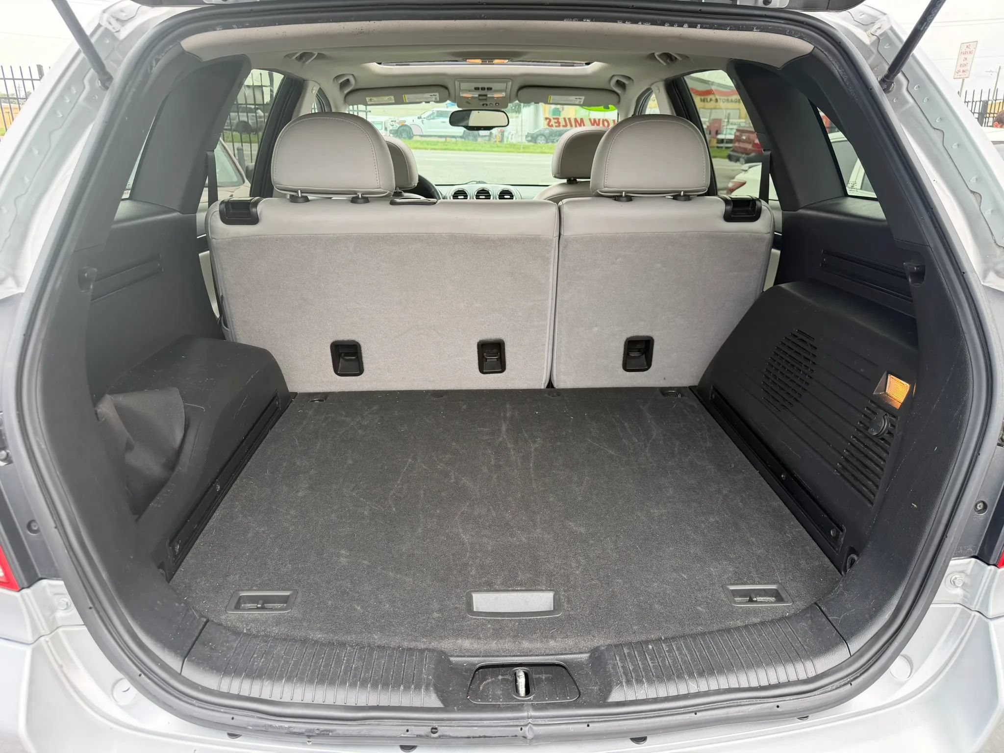 Used 2014 Chevrolet Captiva Sport LTZ FWD image 14