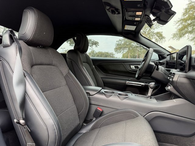 Used 2024 Ford Mustang EcoBoost image 15