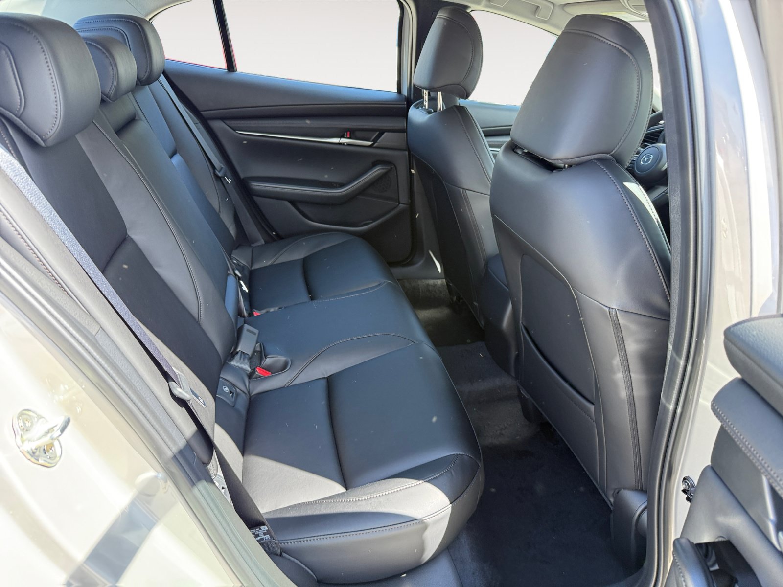 New 2026 MAZDA MAZDA3 2.5 S Sedan w/ Preferred Pkg FWD image 18