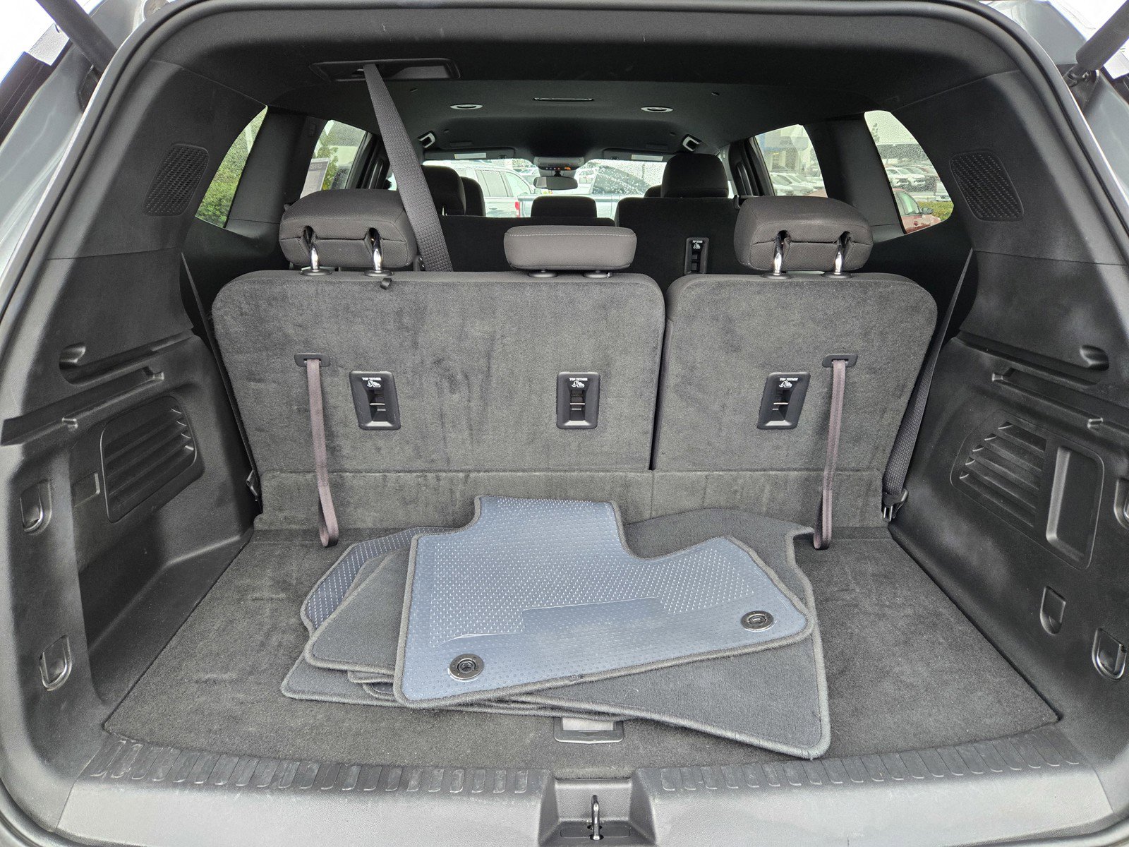 Certified 2025 GMC Acadia Elevation image 10