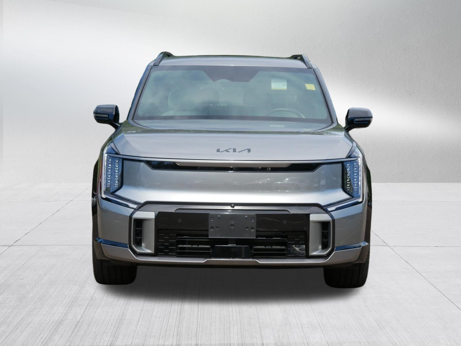 Certified 2024 Kia EV9 GT-Line AWD/4WD image 2