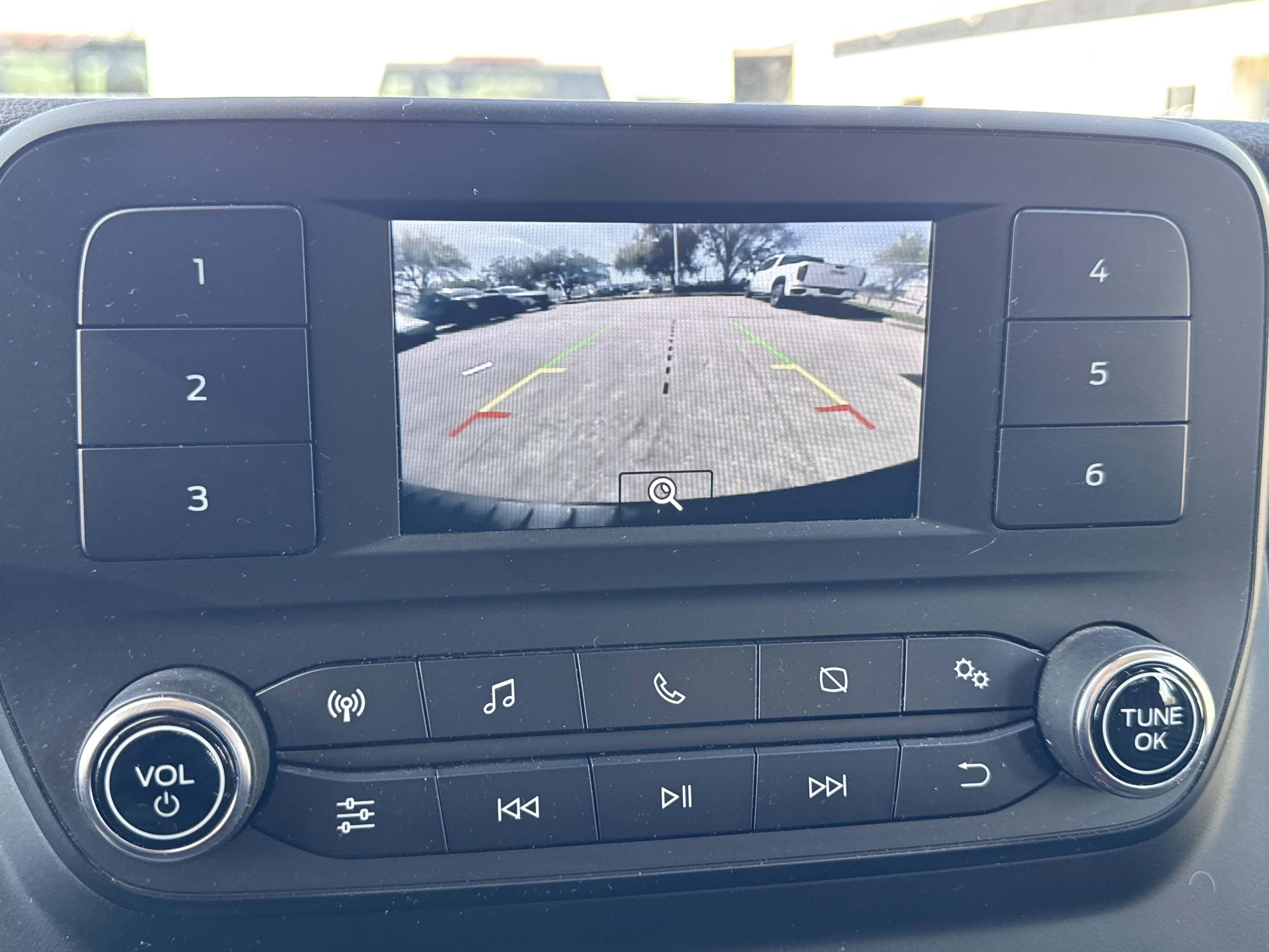 Used 2022 Ford Transit 250 T-250 130 Low Rf 9070 GVWR RWD w/ Exterior Upgrade Package image 17