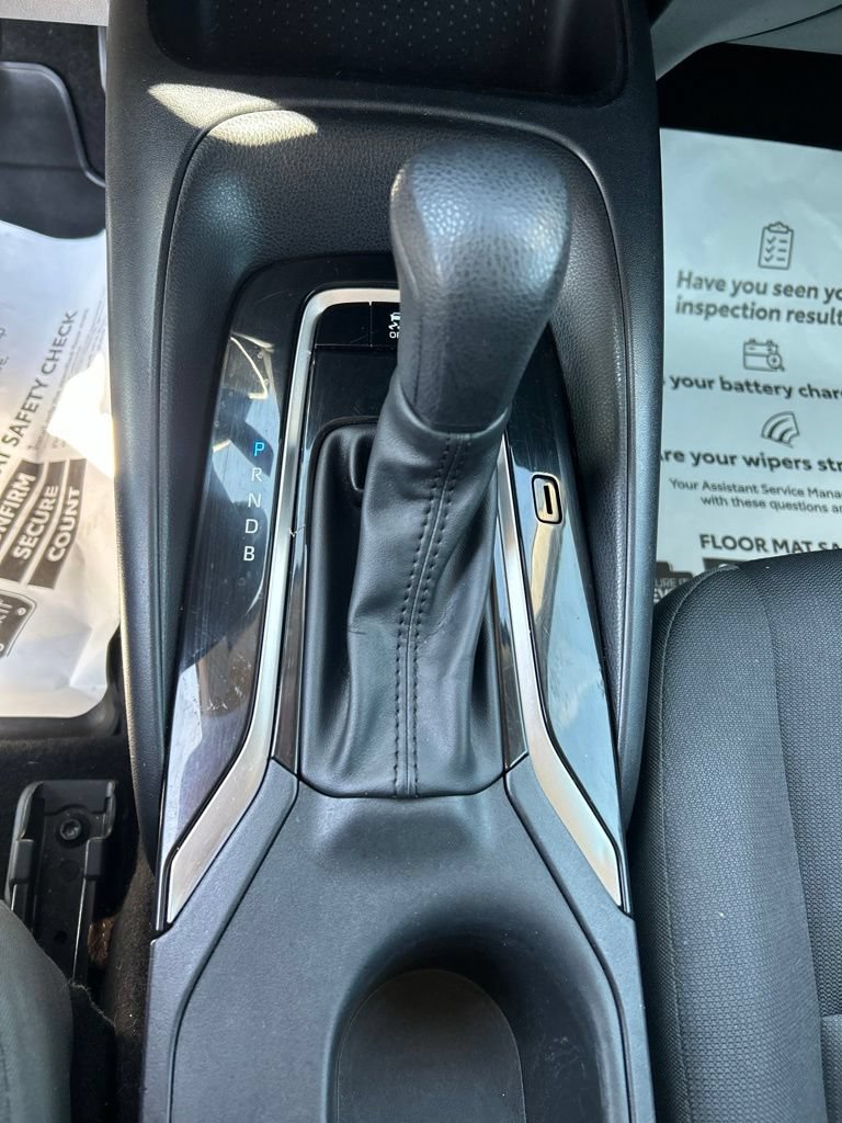 Used 2024 Toyota Corolla LE FWD image 31