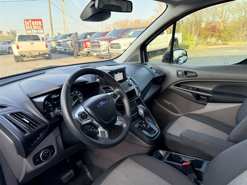 Used 2022 Ford Transit Connect XL FWD image 16