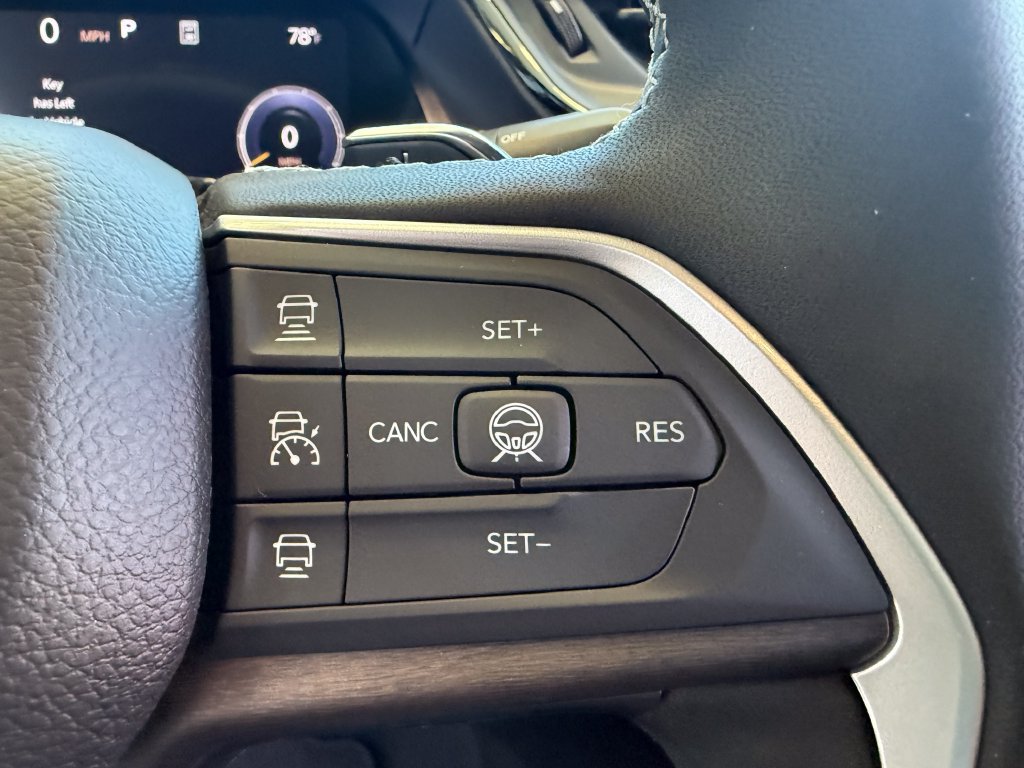 New 2027 Jeep Grand Cherokee Limited AWD/4WD image 17