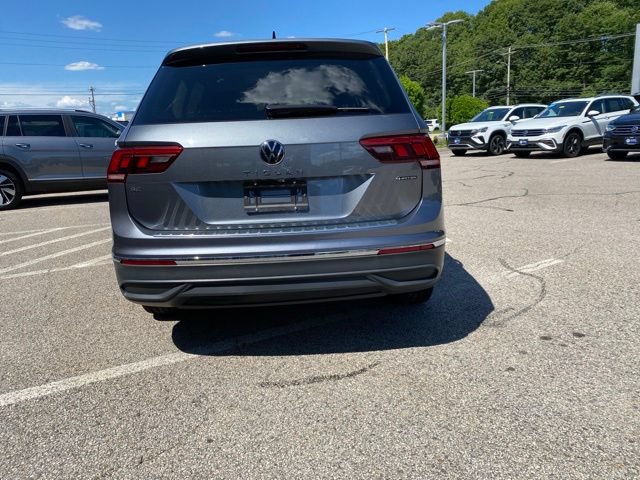 Certified 2023 Volkswagen Tiguan SE AWD/4WD image 5