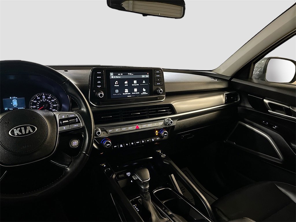 Used 2022 Kia Telluride S image 24