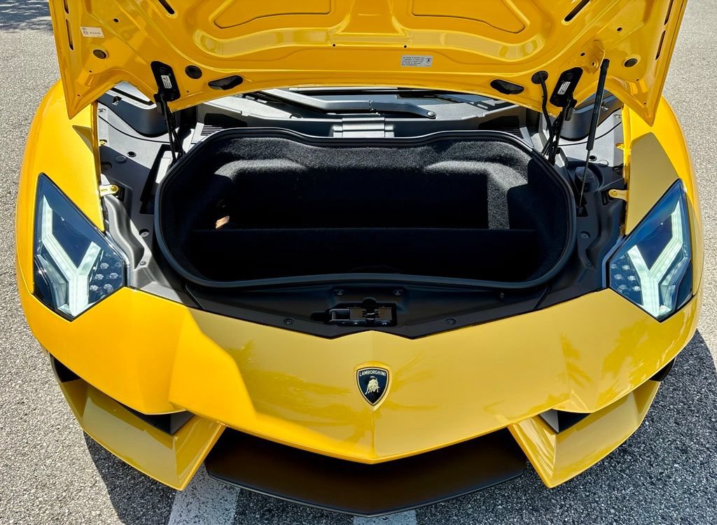 Used 2013 Lamborghini Aventador LP 700-4 AWD/4WD image 27