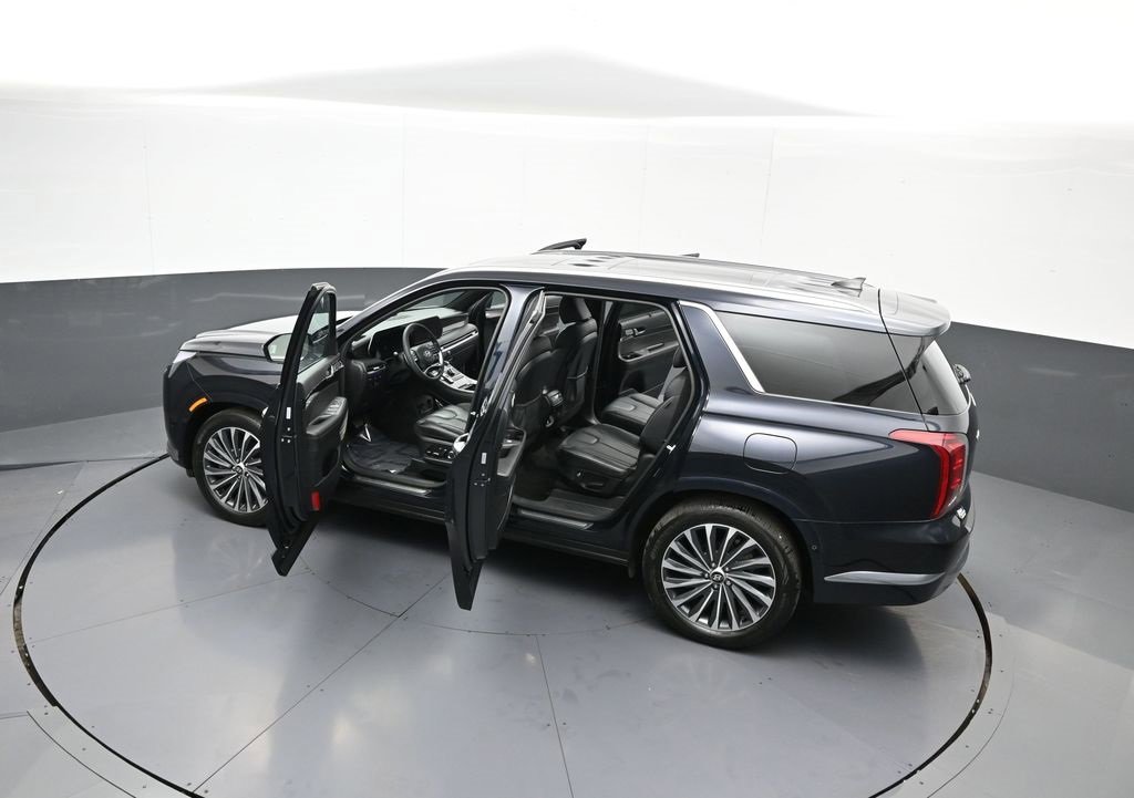 Used 2024 Hyundai Palisade Calligraphy image 46