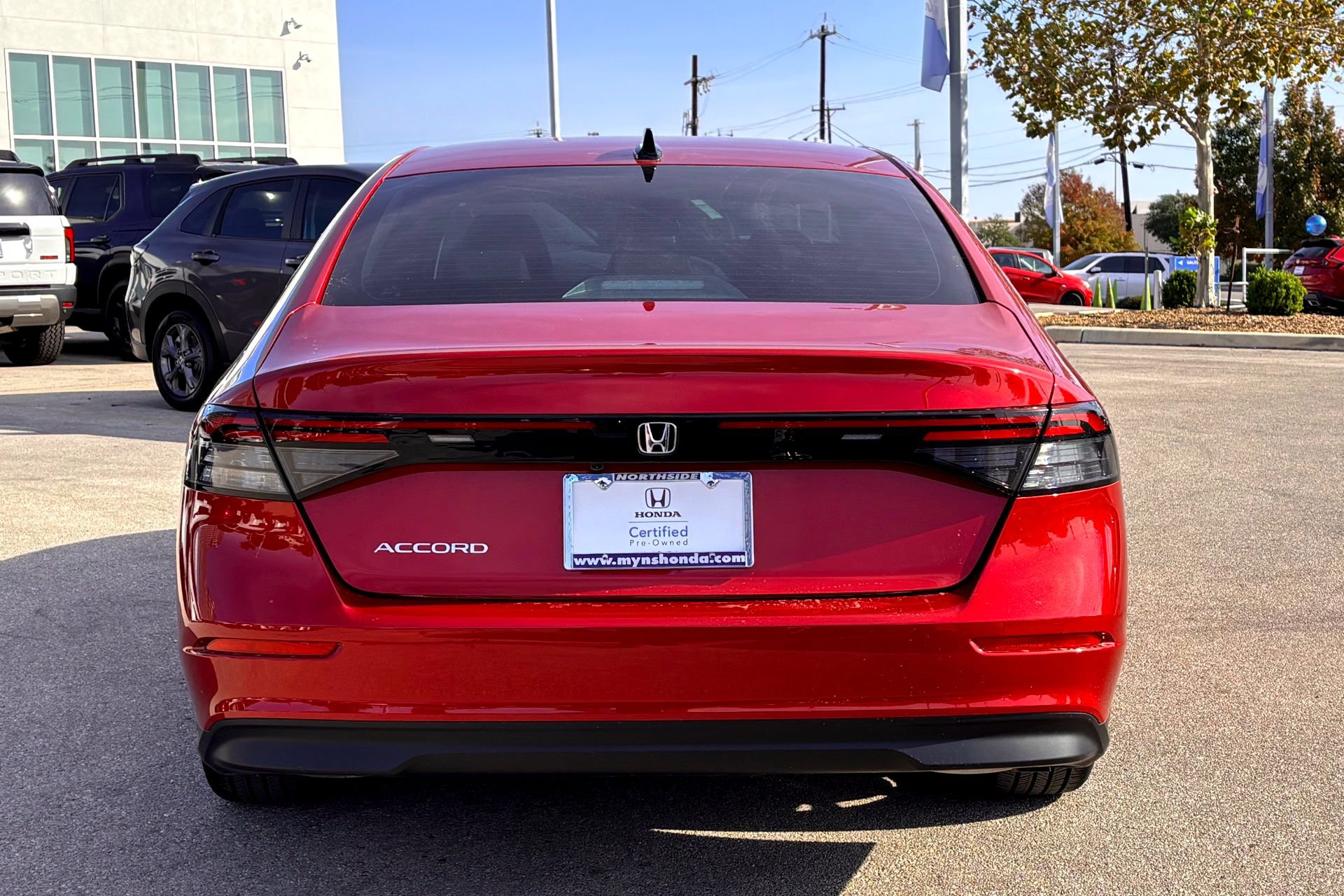 Used 2025 Honda Accord SE image 4