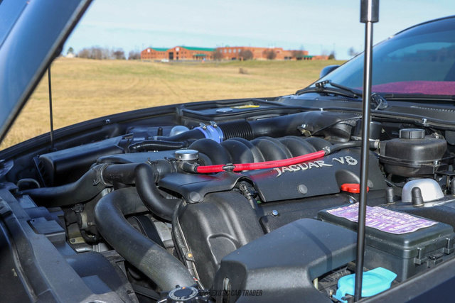 Used 1998 Jaguar XK8 Coupe image 25