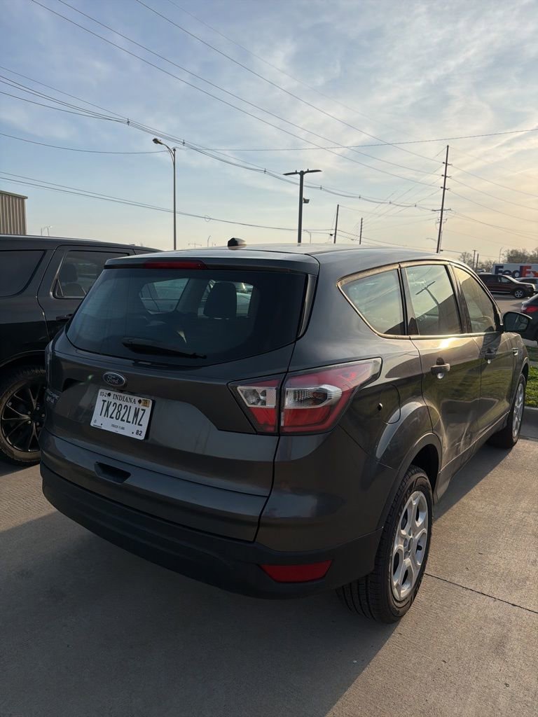 Used 2017 Ford Escape S image 7