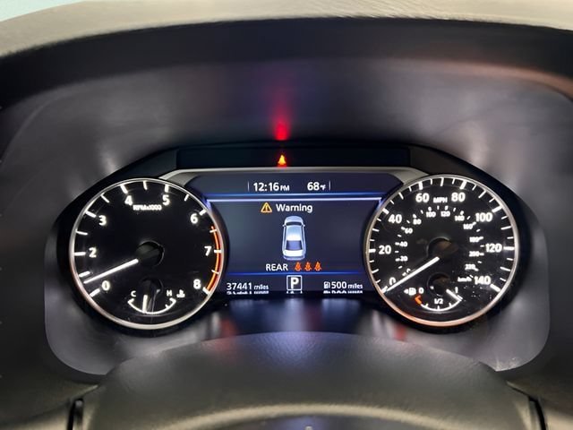Used 2025 Nissan Altima 2.5 SV FWD image 9