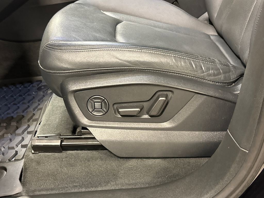 Used 2020 Audi Q7 3.0T Premium Plus w/ Premium Plus Package image 25