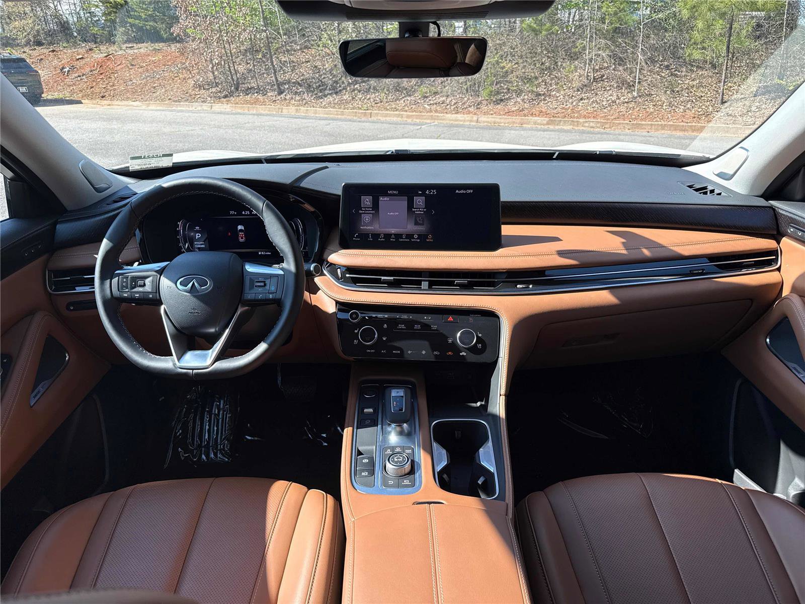 Certified 2025 INFINITI QX60 Sensory image 13