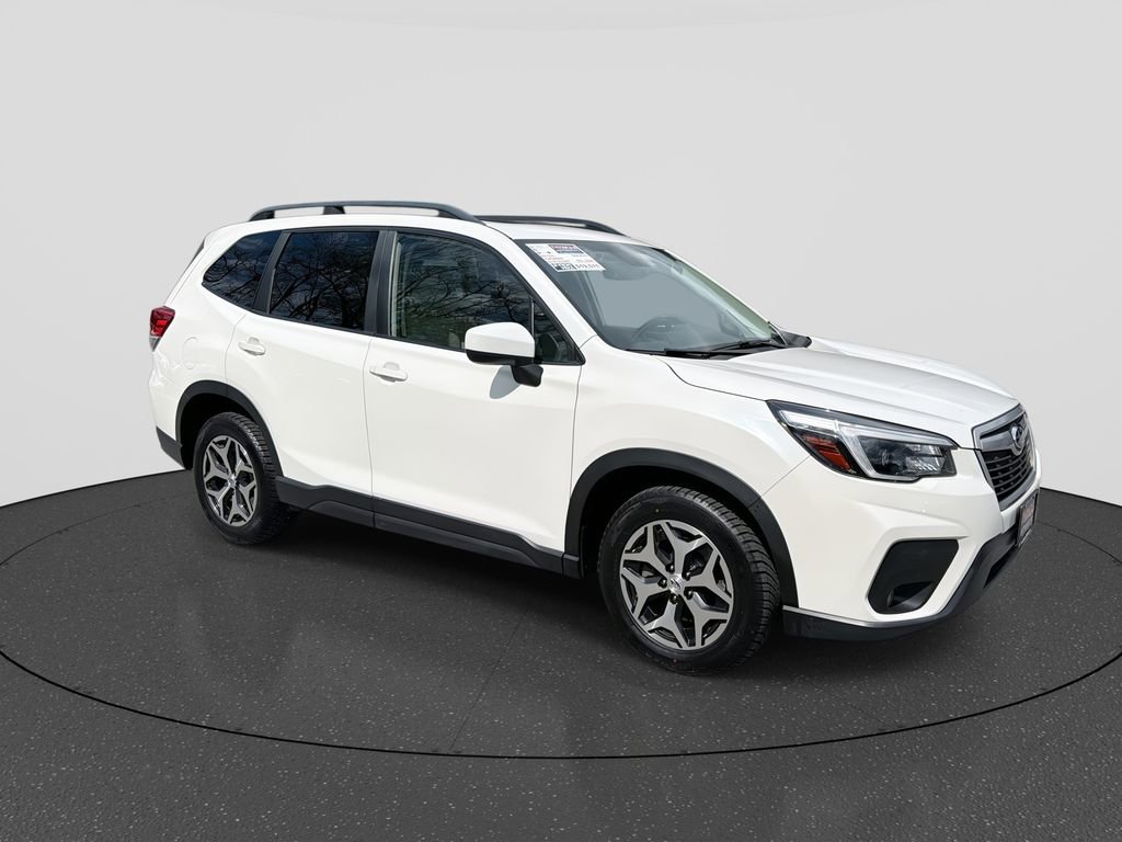 Used 2021 Subaru Forester Premium image 2