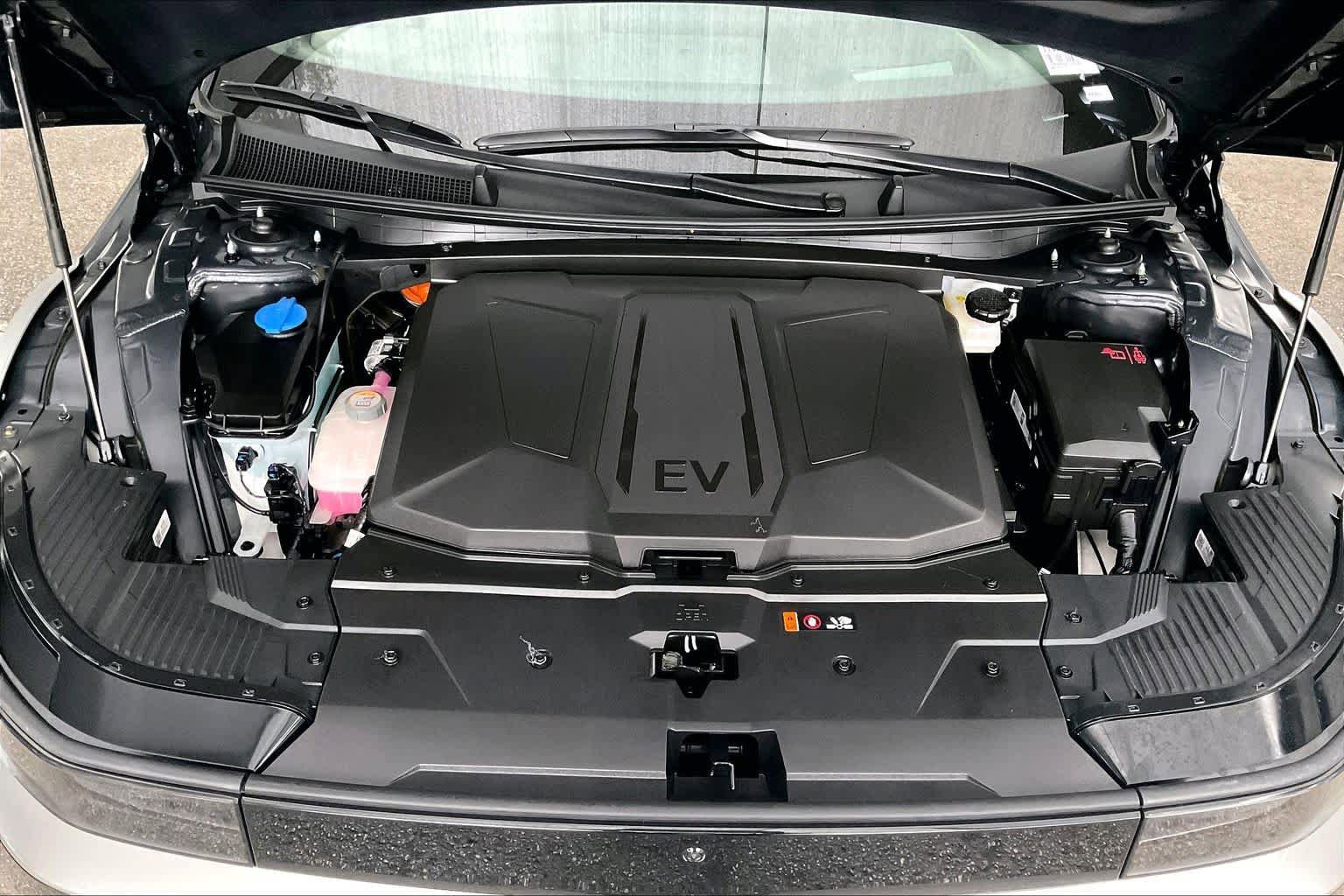 Certified 2026 Hyundai Ioniq 5 Limited RWD image 31