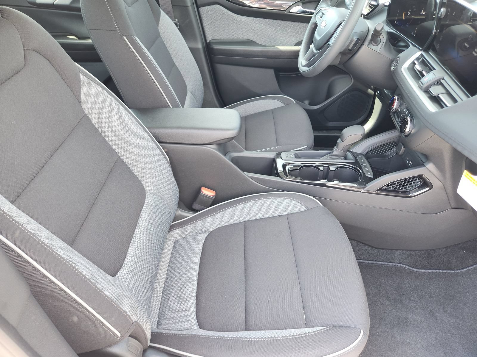 New 2026 Chevrolet TrailBlazer LS FWD image 15