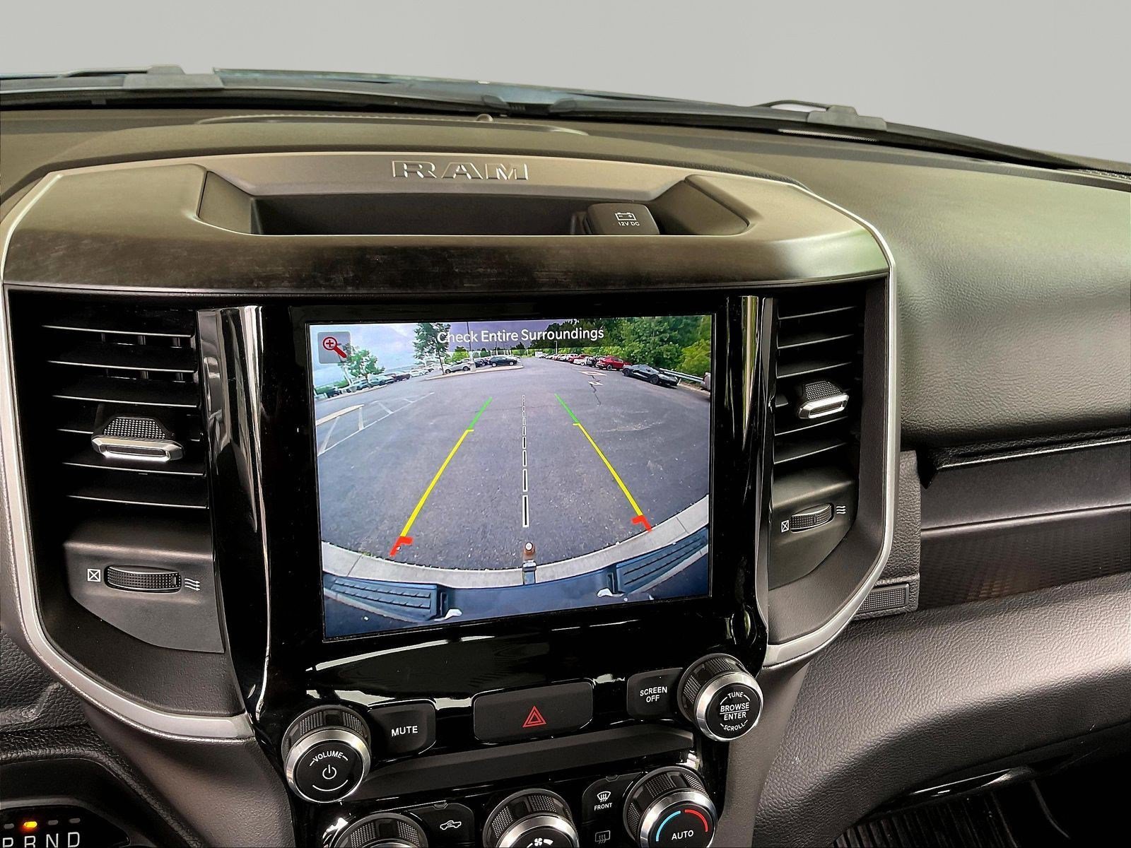 Used 2022 RAM 1500 Big Horn AWD/4WD image 15
